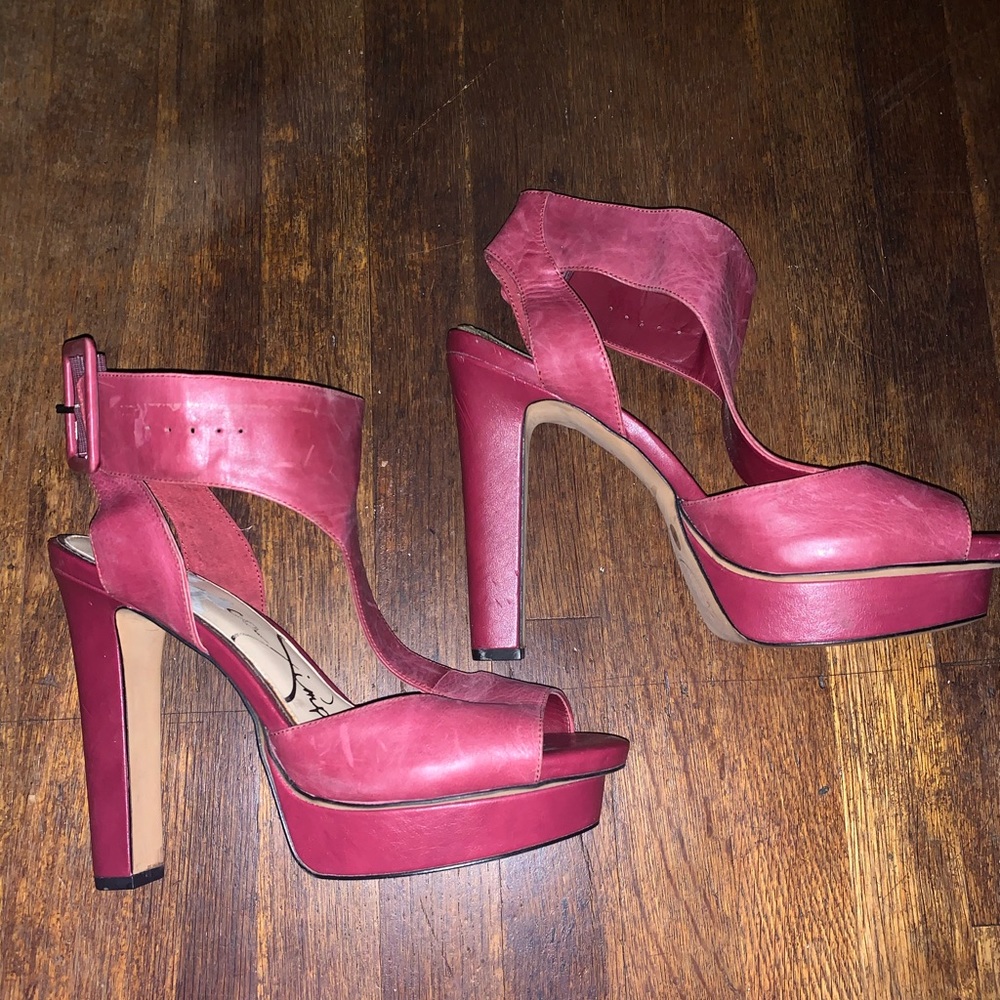 Jessica Simpson heels